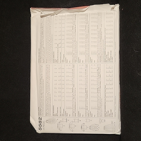 Simplicity: Sewing Pattern Uncut 5582 - Picture 3 of 4